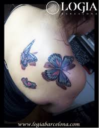 Tatuajes para hombres en el brazo y el antebrazo. Tatuajes En El Omoplato Tatuajes Logia Barcelona