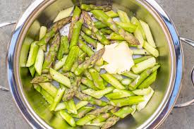 You'll never make flimsy, stringy asparagus again. Faq Cooking Asparagus Top 3 Thomas Sixt Food Blog