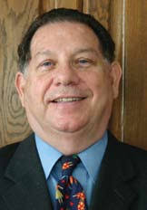 UIW to say goodbye to retiring chancellor