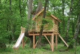 Epingle Par Maud Humbert Sur Cabane Cabane Dans Les Arbres Cabane Amenagement Jardin