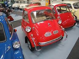 1957 Bmw Isetta 300 Export This Isetta Is Special For 2 Reasons 1 It Is The Only Export Model On Display 2 It Is Famous Isetta Bmw Isetta 300 Bmw Isetta
