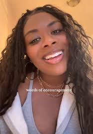 Marcella Cox (@kickinitwithcox)