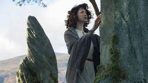 Im inneren befindet sich ein feld aus weidekraut. Outlander Mystische Drehorte In Schottland