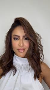 Carina Salgado's Instagram, Twitter & Facebook