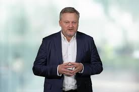 Chairman Lowden steps down as NewAge spuds at Etinde