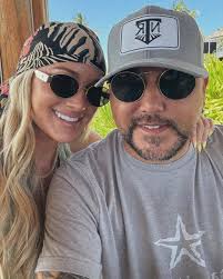 Jason Aldean and his wife, Brittany, enjoyed a trip to the Bahamas ahead of  her birthday!