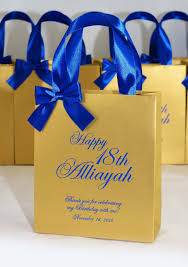 Thank You Gift Bags For Birthday Parties 20 Birthday Party Favor Bags With Satin Ribbon Handles Bow And Name Elegant Personalized Royal Blue And Gold Gift Bag For Favor For Guests 20th Birthday Party Birthday Party Favors Gold