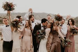 Queensland Australia Wedding Peyton Rainey Photography Wedding Photography Poses Bridal Party Bridal Party Poses Bridal Party Photography