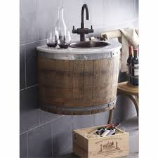 Pin Von Ginny Craven Auf Wine Rustikale Badezimmer Designs Weinkeller Design Vinothek