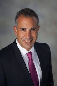 Andrew Shore's Instagram, Twitter & Facebook