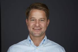 Ryan Endres's Instagram, Twitter & Facebook