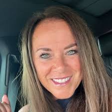 Heather Ousley's Instagram, Twitter & Facebook