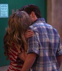 This pairing mainly rivals creddie (c/arly and f/reddie), cam(c/arly and s/am), sibby (s/am and g/ibby), and spam (spencer and s/am) seddie is first. Sam And Freddie Kiss Icarly Icarly Icarly Sam And Freddie Comedy Tv Series