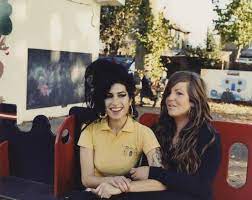 Tyler james has claimed sheridan smith saved amy winehouse's life after an overdose two years before her death. Amy Winehouse No Context On Twitter Amy Winehouse And Her Childhood Best Friend Juliette Ashby Laughing Together Outside Their Primary School In Southgate Osidge Jmi School 2006 Https T Co Acetj0bxfg
