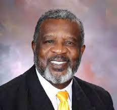 Rena Riddle's Instagram, Twitter & Facebook