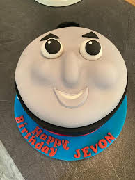 Auntie Helen's cakes добавил(-а)...