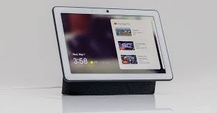 Http Goo Gl Kyxjod Nest Hub Max Hands On With Google S First Smart Display With A Camera Home Security Systems Wireless Home Security Systems Home Security