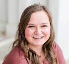 Shannon Henley's Instagram, Twitter & Facebook