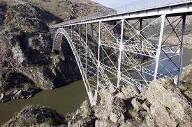 El Puente De Requejo Cumple 100 Anos Puentes Lugares Para Visitar Acero