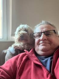 Co-navigator catto is very alert