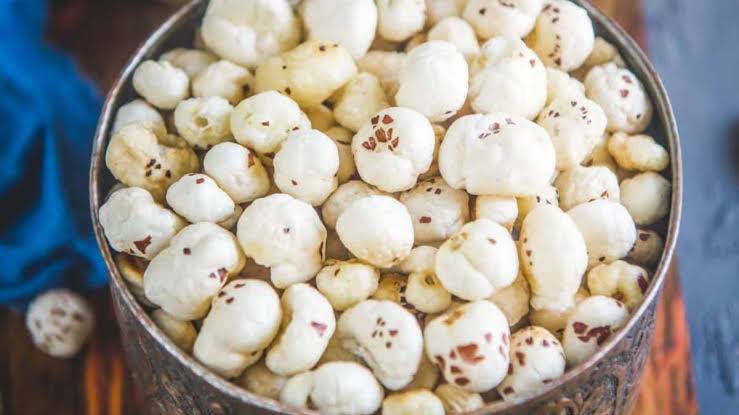 इन बीमारियों में मखाना करता है ज़हर की तरह काम, जानें किन लोगों को भूलकर भी  नहीं करना चाहिए सेवन? - India TV Hindi