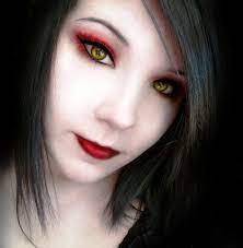 Vampire Girls Makeup And Hairstyles 14 Halloween Makeup Girl Vampire Makeup Halloween Costumes Makeup