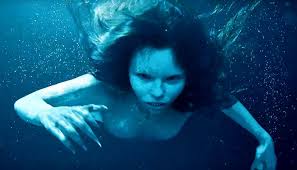 Sirene stands for supplementary information request at the national entries. Siren La Sirena Femminista Che Si Vendica Degli Uomini Wired
