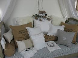 Love A Day Bed With Lots Of Pillows Pillows Pillow Inspiration Pretty Pillow
