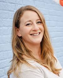 Tracy Abel's Instagram, Twitter & Facebook