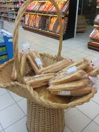 Super U France Grocery Retail Supermarket Food Layout Landscape Lifestyle Non Food Visual Merchandising W Supermarket Grocery Picnic Basket