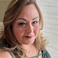 New goal: read my favorite French story in Spanish!