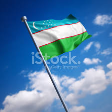 Uzbekistan was the first central asia republic to declare its sovereignty and to adopt. Flagge Der Republik Usbekistan Gegen Blauen Himmel Stockfotos Freeimages Com
