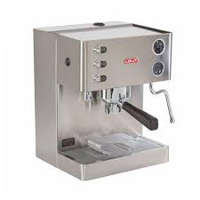 Ideal machine for any size of business where quality, intuition and simplicity are all important. Espresso Machines Grinders Cowpresso Coffee Roasters Singapore