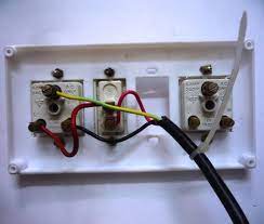 Permanently fixed appliances, such as cooker hoods, are connected directly to the power circuit using fused connection units (fcus), which are protected by. Make Your Own Extension Board 13 Steps With Pictures Instructables