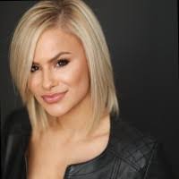 Taryn Moore's Instagram, Twitter & Facebook