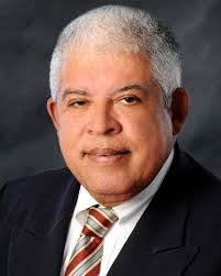 Cruz Acosta's Instagram, Twitter & Facebook