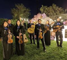 Mariachi Azteca De Oro