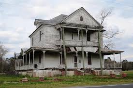 Abandoned properties for sale often go for bargain prices: Abandoned American Homes You Can Buy Loveproperty Com