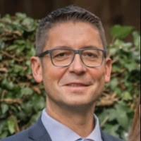 400+ "Guster" profiles