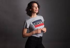 Daphné desjeux de y'a que la vérité qui compte. Tele Realite Que Sont Ils Devenus Marie France Magazine Feminin