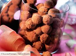 Undefined En 2020 Recette Truffe Chocolat Truffes Au Chocolat Chocolat Noisette