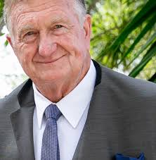 Are there any owners of the Omoda 9