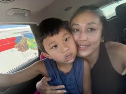 Marshall's and Ross store behavior