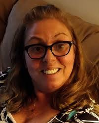 Tracy Mello's Instagram, Twitter & Facebook