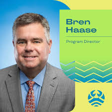 Sarah Dunmire's Instagram, Twitter & Facebook