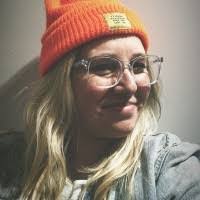 Nicole Ayres's Instagram, Twitter & Facebook