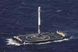 Spacex rocket landings are now passé. Spacex Pulls Off First Successful Mid Ocean Rocket Landing Pbs Newshour Weekend
