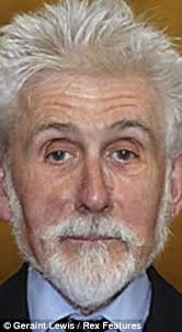 Sir Roy Strong: If the air-raid sirens sounded we would knock