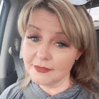 Stacey Pryor's Instagram, Twitter & Facebook