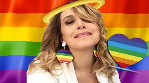 Barbara d'Urso festeggia le Unioni Gay: "Sognavo questo momento, l'amore ha  vinto!" (VIDEO)